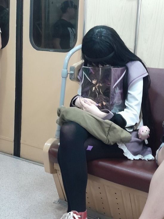 Thread image