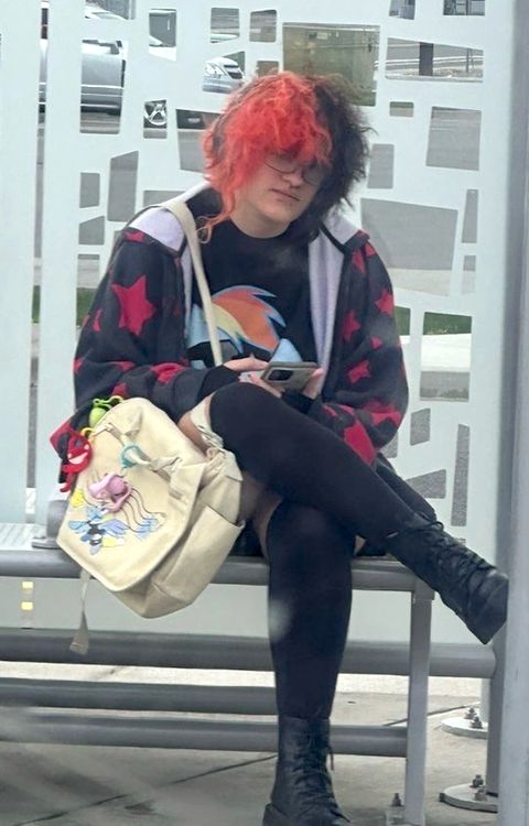 Thread image