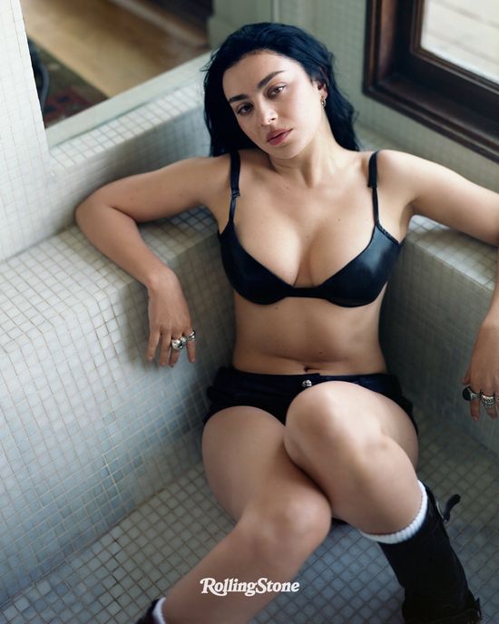 Thread image